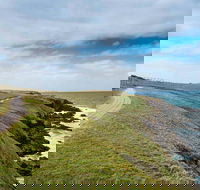 Look At Me Now Headland Walk - Accommodation Whitsundays