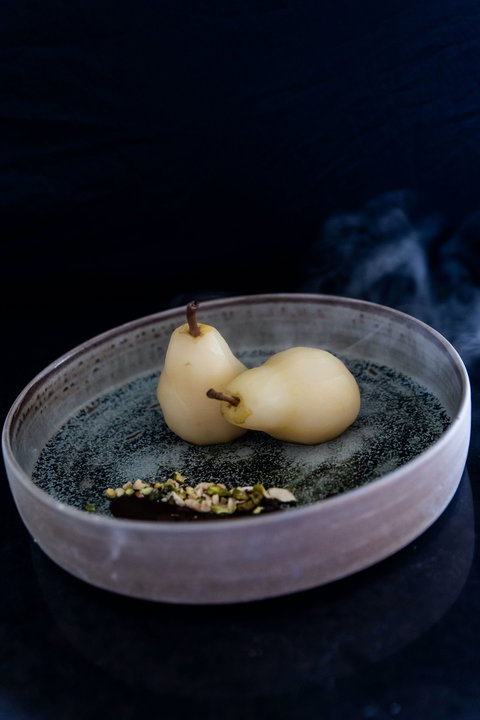 Bronwyn Clarke Ceramics - Accommodation Whitsundays 0