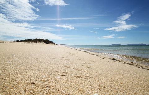 Coffin Bay National Park - Accommodation Whitsundays 2