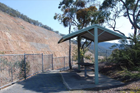 Dartmouth Dam Wall Picnic Area - Accommodation Whitsundays 1