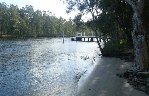Engels Reach Picnic Area - Accommodation Whitsundays 0