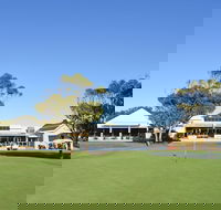 Hawks Nest Golf Club - Accommodation Whitsundays