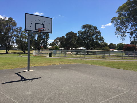 Market Square Recreation Area - Accommodation Whitsundays 2
