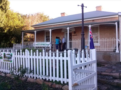 Mill Cottage Museum - Accommodation Whitsundays 0