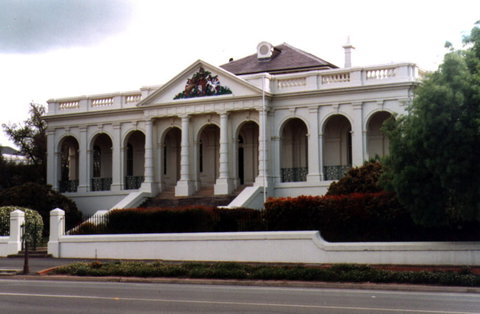 The Yass Courthouse - Accommodation Whitsundays 1