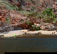 West MacDonnell Ranges - Accommodation Whitsundays
