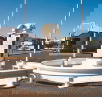 Cloncurry War Memorial - Accommodation Whitsundays