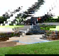 Dunwich War Memorial - Accommodation Whitsundays