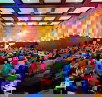 Girls School Cinema - Accommodation Whitsundays