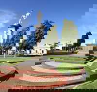Naracoorte Town Square - Accommodation Whitsundays