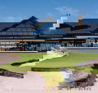 Peninsula Kingswood Country Golf Club - Accommodation Whitsundays