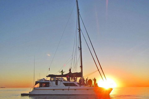2Day 2 Night Sail, Snorkel & SUP Adventure Whitsundays Single - Accommodation Whitsundays 6