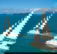 2Day 2 Night Sail Snorkel  SUP Adventure Whitsundays single - Accommodation Whitsundays