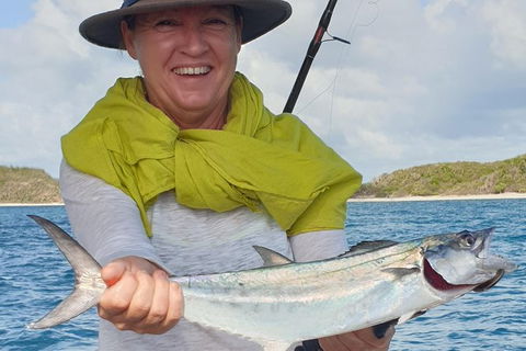Morning Half Day Fishing Charter Airlie Beach Whitsundays - Accommodation Whitsundays 8