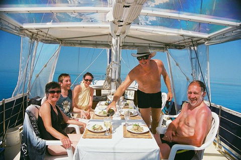Great Barrier Reef Private Expedition Cruise (min 4 Day Max 8 Guests) - Accommodation Whitsundays 3