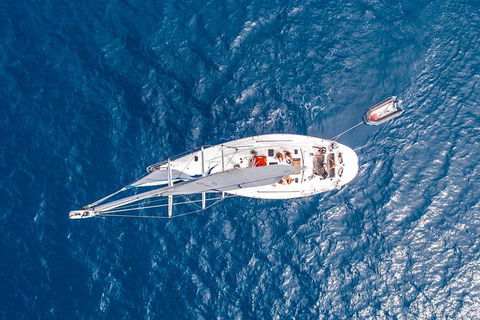 Small-Group Queensland Full-Day Sail Retreat Experience - Accommodation Whitsundays 5