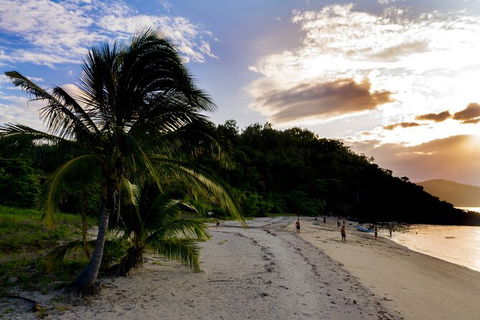 Small-Group Queensland Full-Day Sail Retreat Experience - Accommodation Whitsundays 0