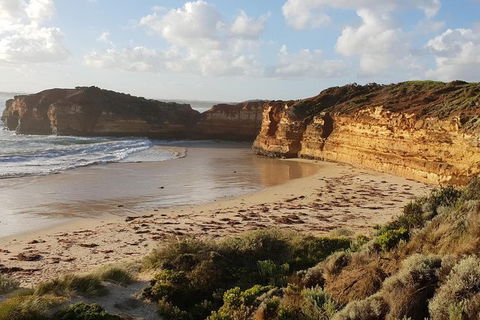 Great Ocean Road Coastline Tour From Warrnambool - Accommodation Whitsundays 2