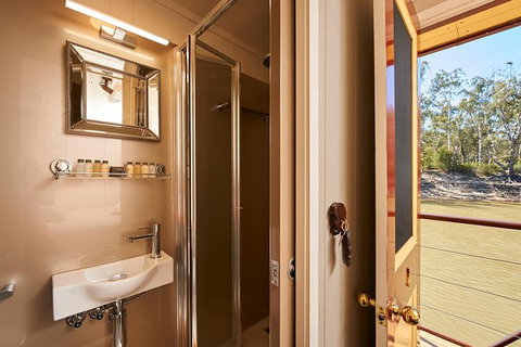 4 Night Upper Murray River Explorer Cruise - PS Emmylou - Accommodation Whitsundays 5