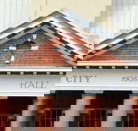 Maryborough City Hall - Accommodation Whitsundays