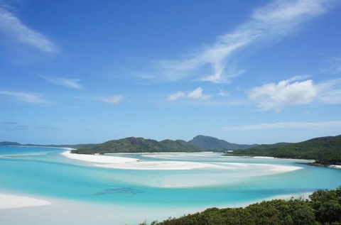 Mantaray Charters - Accommodation Whitsundays 2