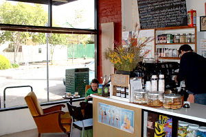 Gold & Noone - Accommodation Whitsundays 0