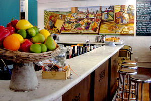 Richmond Hill Cafe & Larder - Accommodation Whitsundays 0