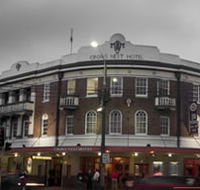 Crows Nest Hotel - Accommodation Whitsundays