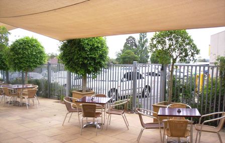 Coach & Horses - Accommodation Whitsundays 0