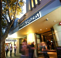 Madam De Biers Hotel Bar - Accommodation Whitsundays
