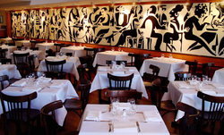 Bistro Moncur - Accommodation Whitsundays 0