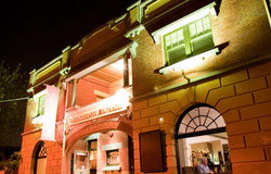 The Kingston Hotel - Accommodation Whitsundays 0