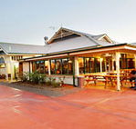 Potters Hotel and Brewery - Accommodation Whitsundays