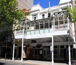 Ambassadors Hotel - Accommodation Whitsundays 1