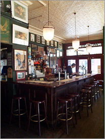 East Sydney Hotel - Accommodation Whitsundays 1