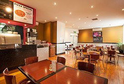 Gladstone Hotel - Accommodation Whitsundays 1