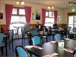Aldinga Hotel - Accommodation Whitsundays 1
