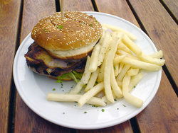 Rising Sun Hotel - Accommodation Whitsundays 2