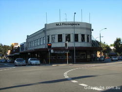 MJ Finnegans Irish Pub - Accommodation Whitsundays 1