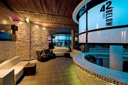 The Temple Bar & Restaurant - Accommodation Whitsundays 2
