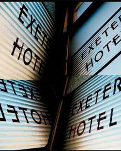 Exeter Hotel - Accommodation Whitsundays 2