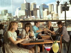 Watershed Hotel - Accommodation Whitsundays 2