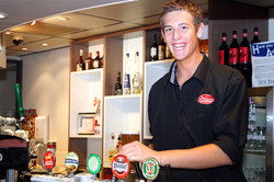 Northern Tavern - Accommodation Whitsundays 3