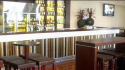 Clock Hotel - Accommodation Whitsundays 3