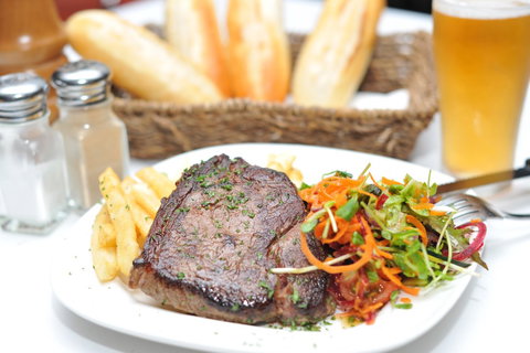 Burleigh Bears - Accommodation Whitsundays 1