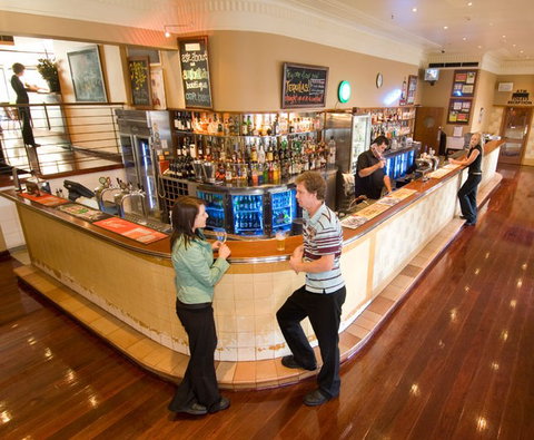 The Clarendon Hotel - Accommodation Whitsundays 3