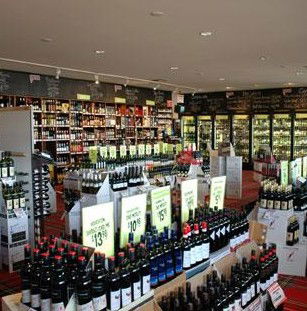 Old England Hotel - Accommodation Whitsundays 5