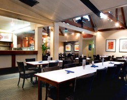 Seven Stars Hotel - Accommodation Whitsundays 1