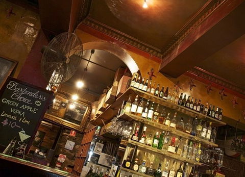 Provincial Hotel - Accommodation Whitsundays 4