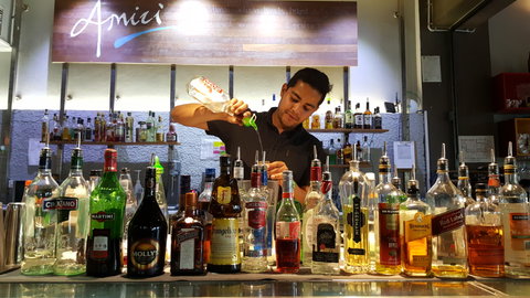Amici Bakery Cafe - Accommodation Whitsundays 0
